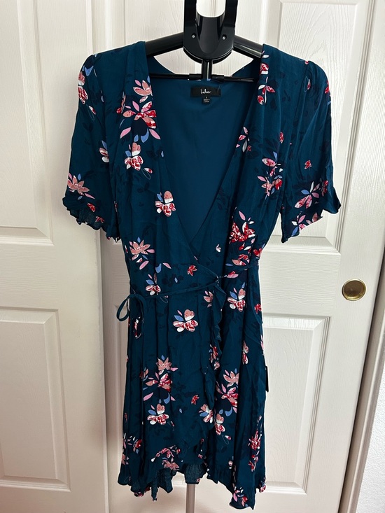 Lulus Dresses & Skirts - Lulu's Teal Floral Wrap Mini Dress
